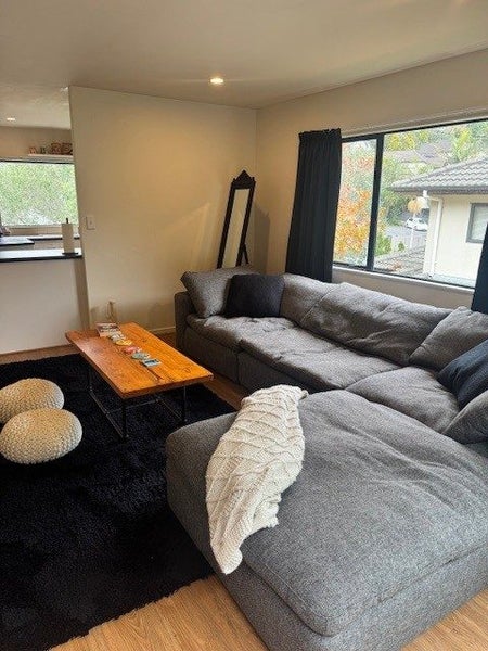 20 Langana Avenue, Browns Bay, Auckland - Carousel 24
