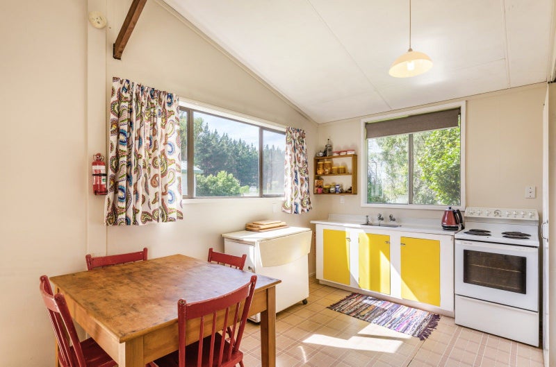 255 State Highway 1, Tauranga Taupō, Tūrangi - Carousel 2