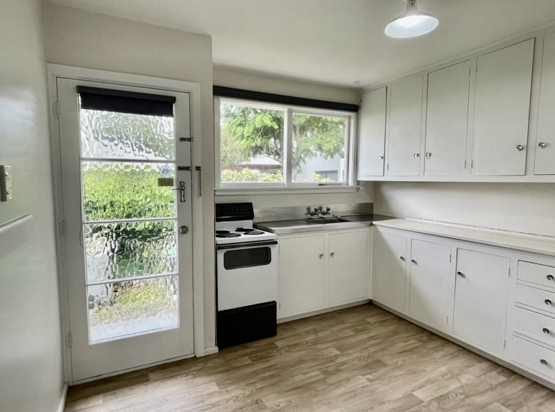 1/28 Hornbrook Street, Waltham, Christchurch - Carousel 2