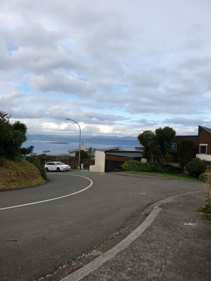 10A Mataroa Avenue, Northland, Wellington - Carousel 1