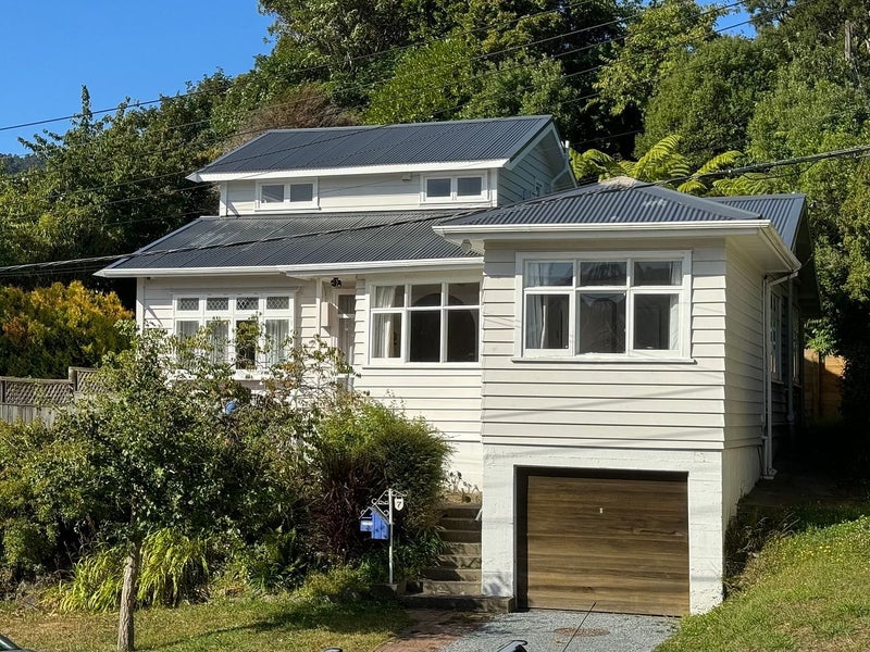7 Crofton Road, Ngaio, Wellington - Carousel 2
