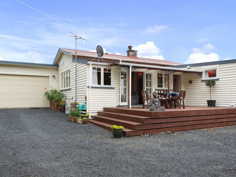 123 Wharawhara Road, Katikati - Carousel 1