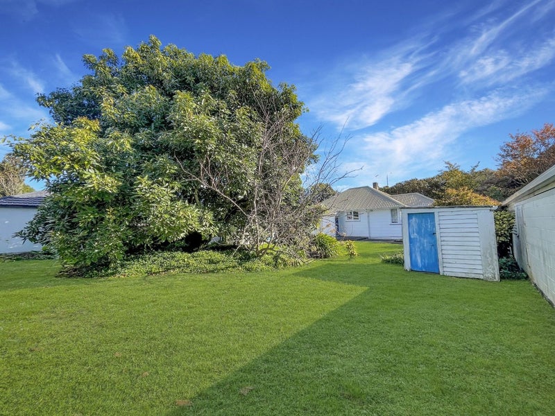 11 Manawatu Street, Hokowhitu, Palmerston North - Carousel 11