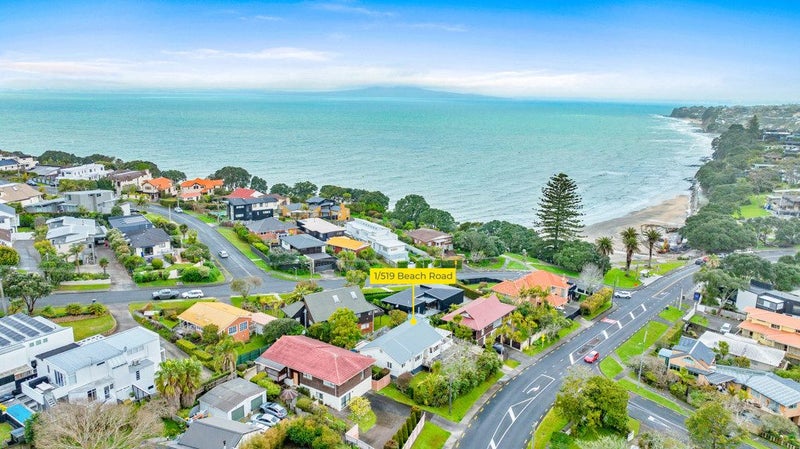 1/519 Beach Road, Murrays Bay, Auckland - Carousel 2