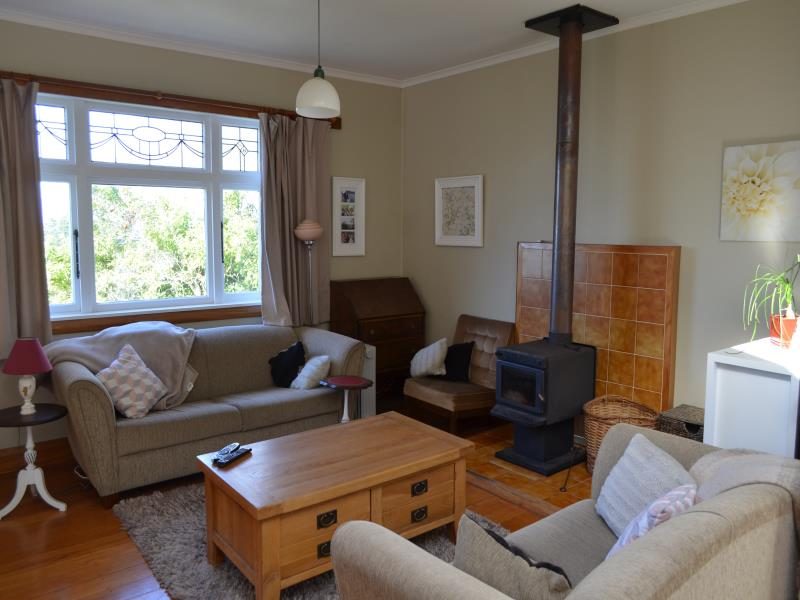 47 Garden Road, Northland, Wellington - Carousel 2