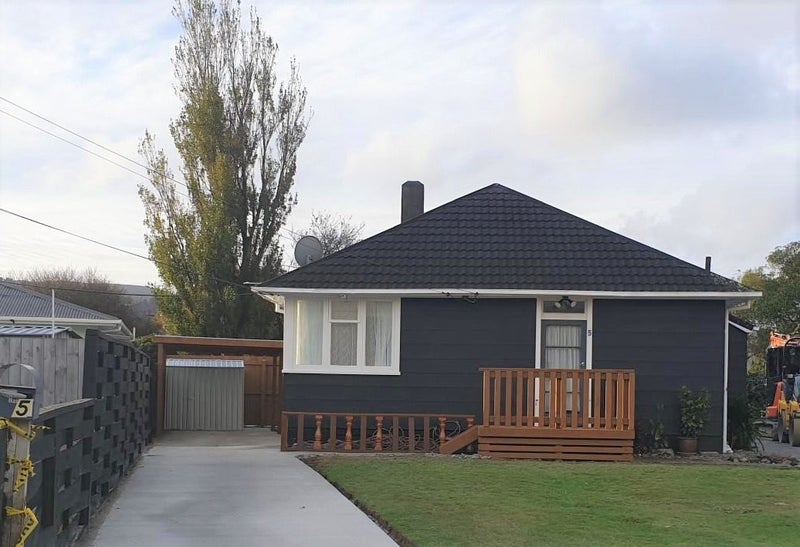 5 Hollard Grove, Avalon, Lower Hutt - Carousel 1