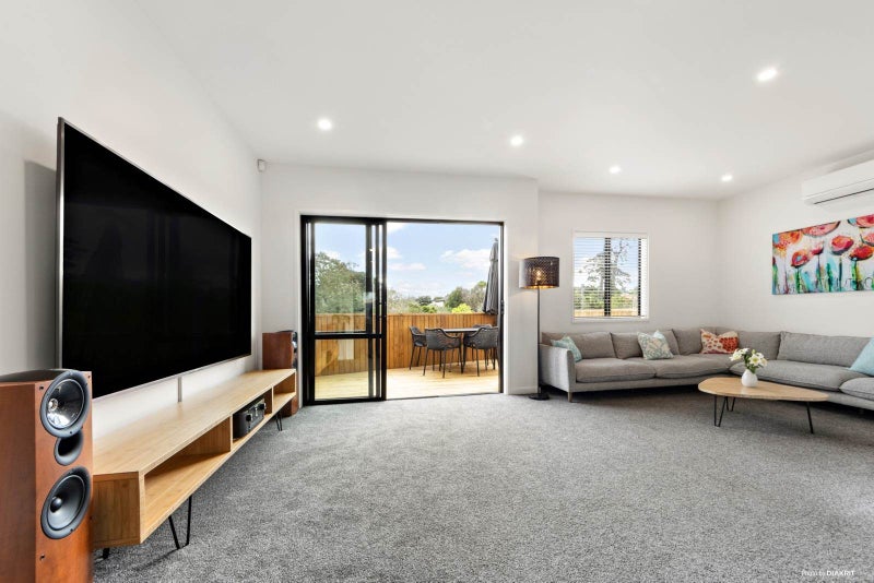 13 Tamora Lane, Avondale, Auckland - Carousel 1