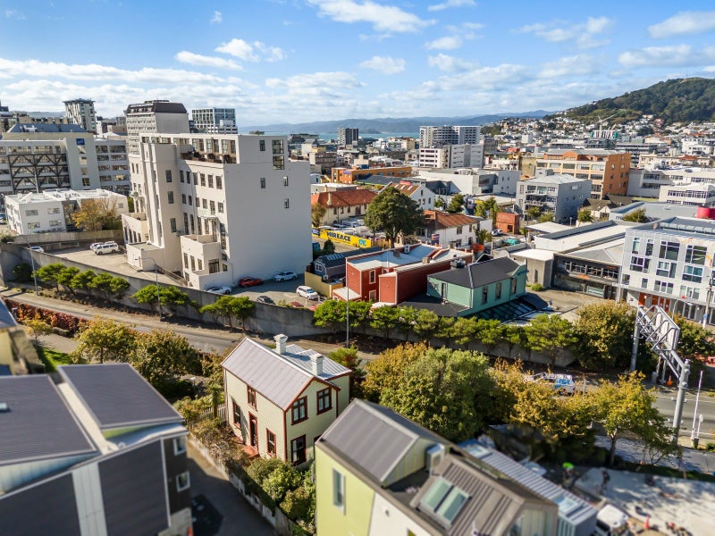 130A Abel Smith Street, Te Aro, Wellington - Carousel 21