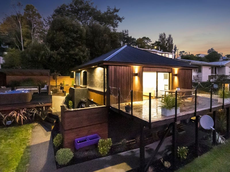 27 Tyne Street, Roslyn, Dunedin - Carousel 1