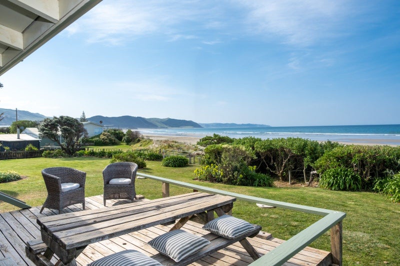 136 Harper Road, Waimarama - Carousel 1