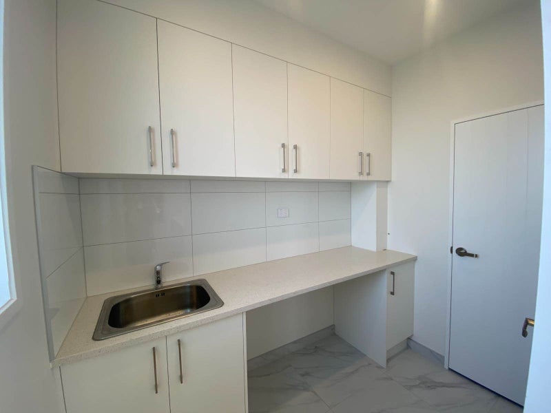 1 Makura Road, Long Bay, Auckland - Carousel 11