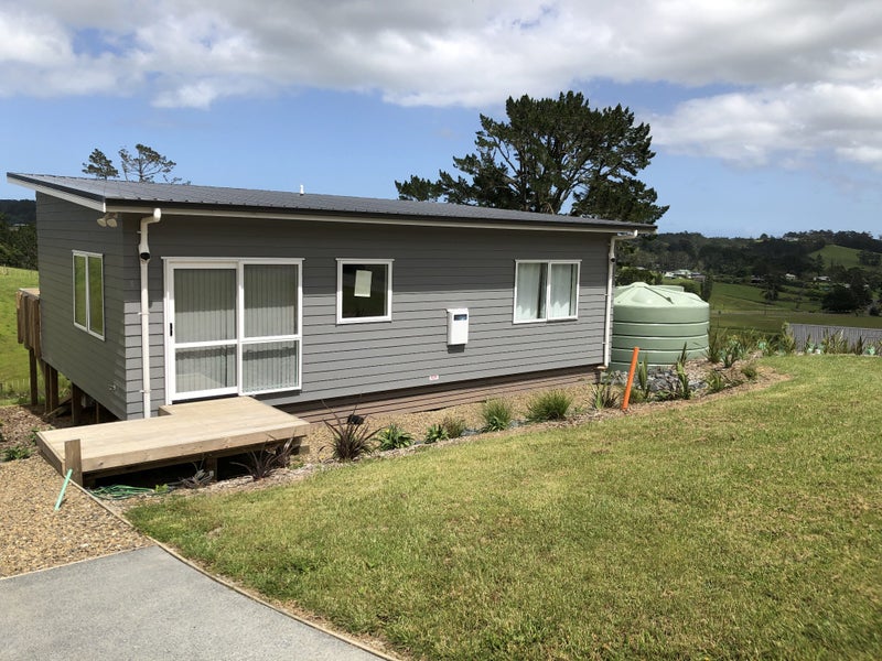 5A Aurea Avenue, Pakuranga, Auckland - Carousel 2