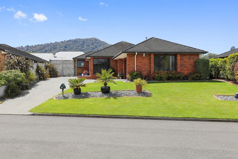 5 Bullmore Place, Pukehangi, Rotorua - Carousel 1