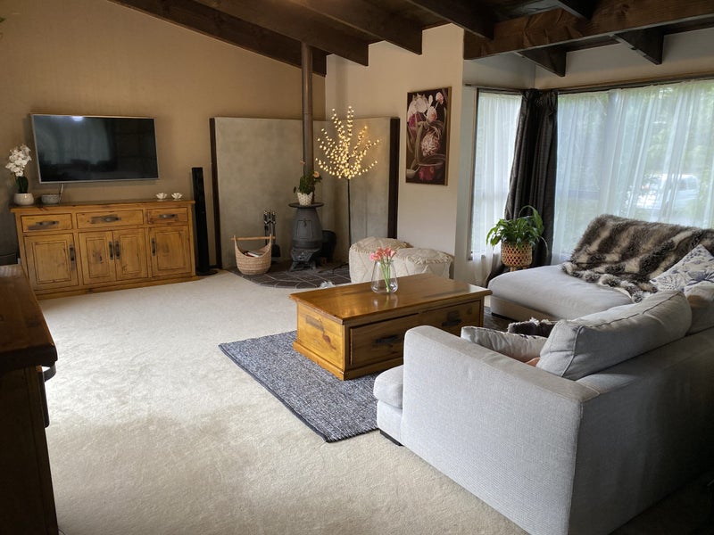 1 Valdese Rise, Browns Bay, Auckland - Carousel 2