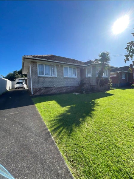27 Piako Street, Otara, Auckland - Carousel 1