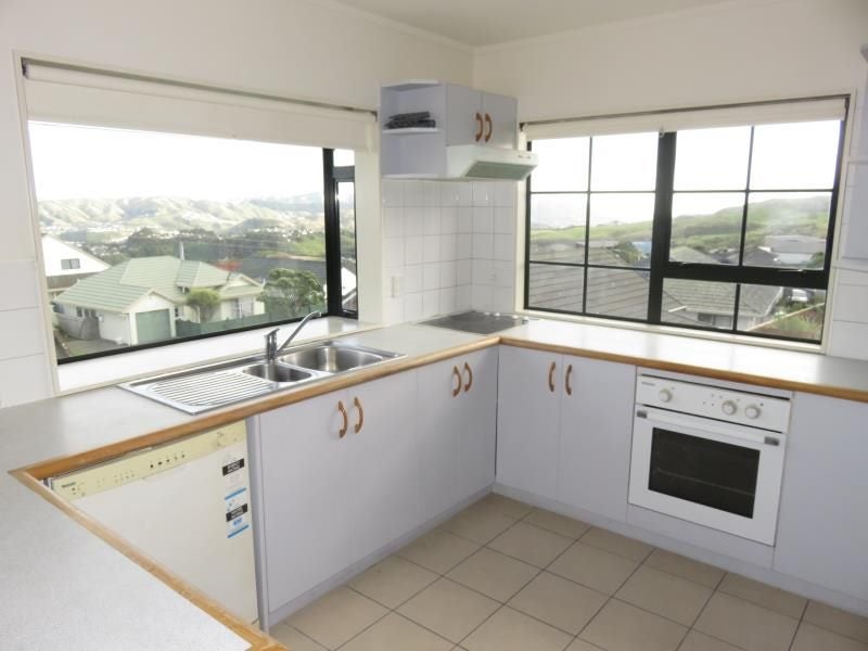 22B Woodridge Drive, Woodridge, Wellington - Carousel 2