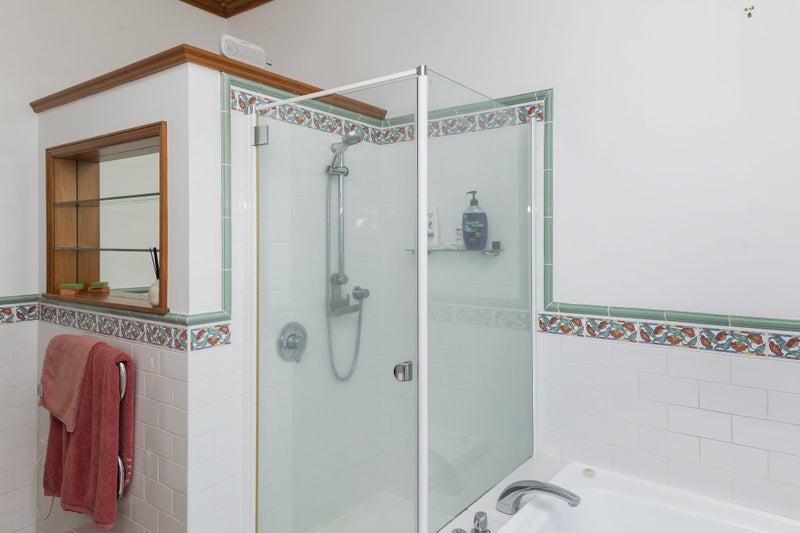 9 Clifford Street, Whataupoko, Gisborne - Carousel 50