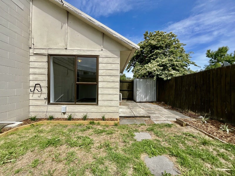 2/11 Burns Street, Sydenham, Christchurch - Carousel 1