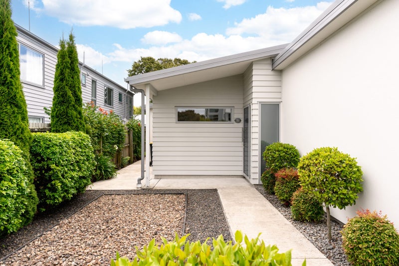 19 Heywood Terrace, Richmond, Christchurch - Carousel 2