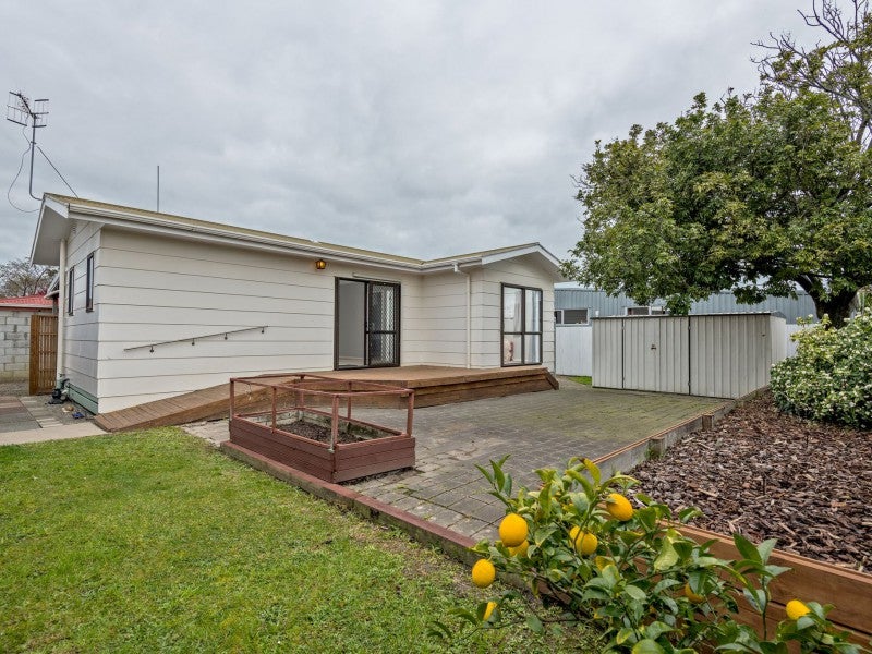 33A Lockhart Avenue, Milson, Palmerston North - Carousel 1