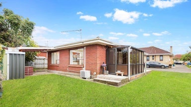 2/451 Great South Road, Papatoetoe, Auckland - Carousel 1