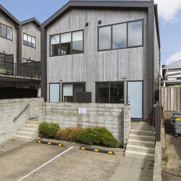 12 Arney Street, Newtown, Wellington - Carousel 1