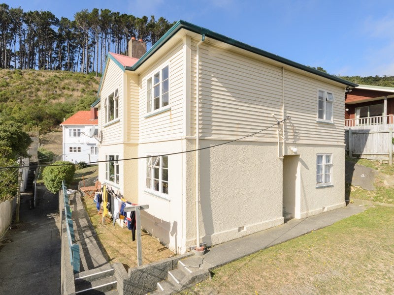 147B Owen Street, Newtown, Wellington - Carousel 2