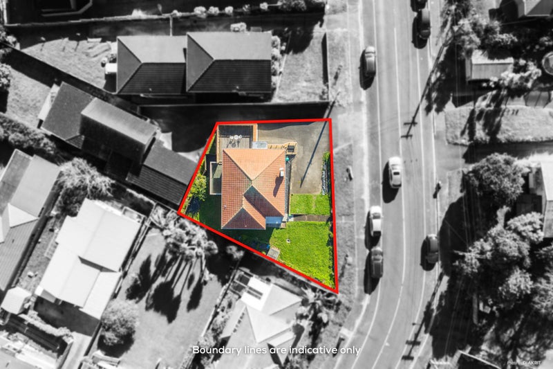 61 Rogan Street, Mount Roskill, Auckland - Carousel 1