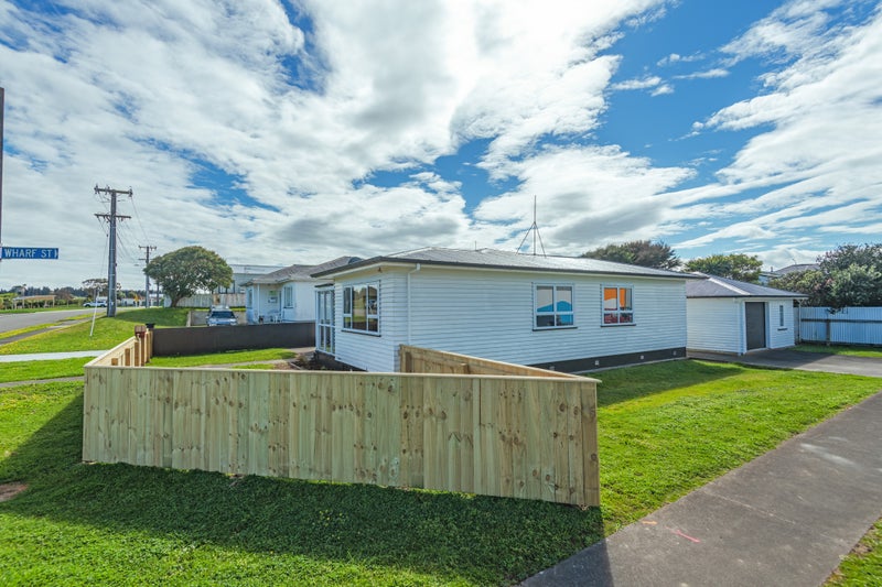 20 Harbour Street, Foxton, Foxton - Carousel 2