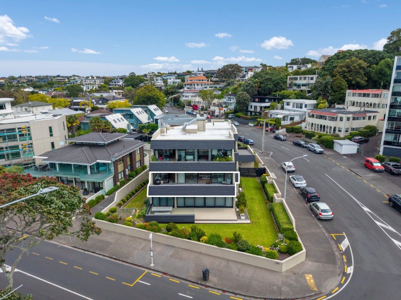 2/195 Tamaki Drive, Kohimarama, Auckland - Carousel 23
