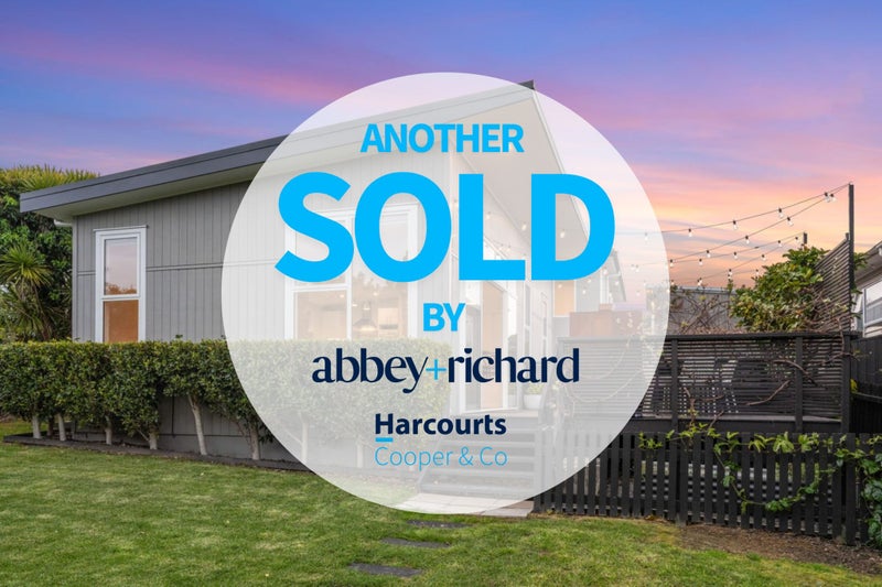 72 Kiwitea Street, Sandringham, Auckland - Carousel 1