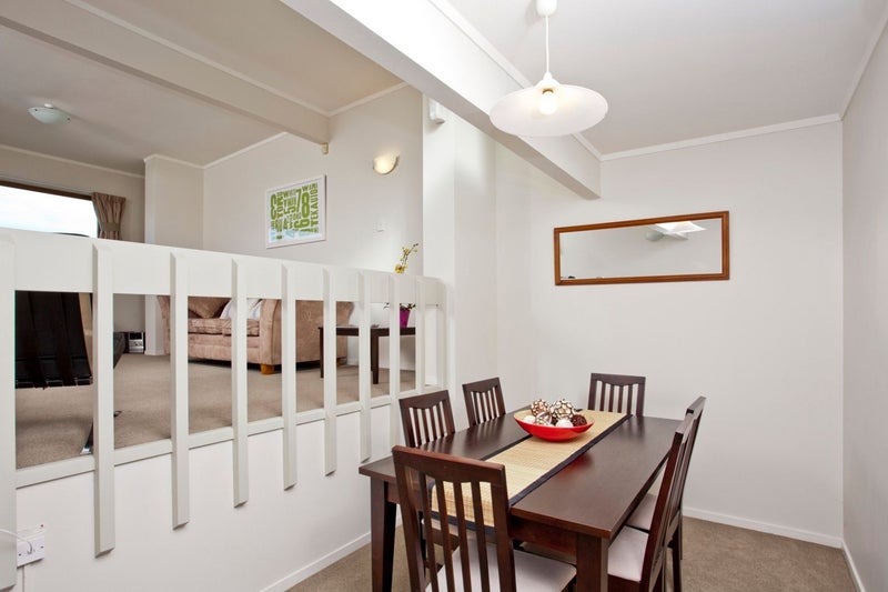 2/175 Birkenhead Avenue, Birkenhead, Auckland - Carousel 2