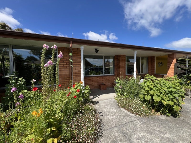 2/17 Karen Lane, Beckenham, Christchurch - Carousel 2