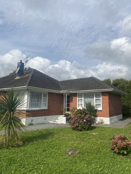 1/104 Pretoria Street, Epuni, Lower Hutt - Carousel 1