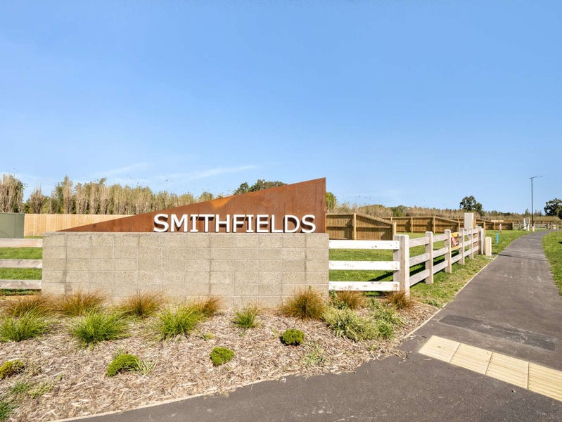 0 Shway 8, Alexandra - Carousel 18