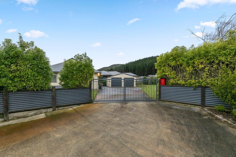 11 Concord Street, Wainuiomata, Lower Hutt - Carousel 19