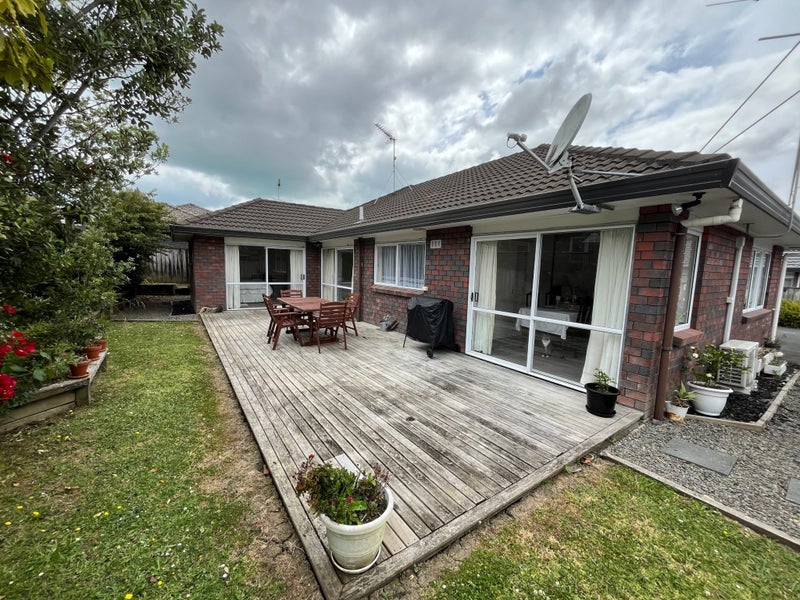 2/21 Pajaro Place, Golflands, Auckland - Carousel 9
