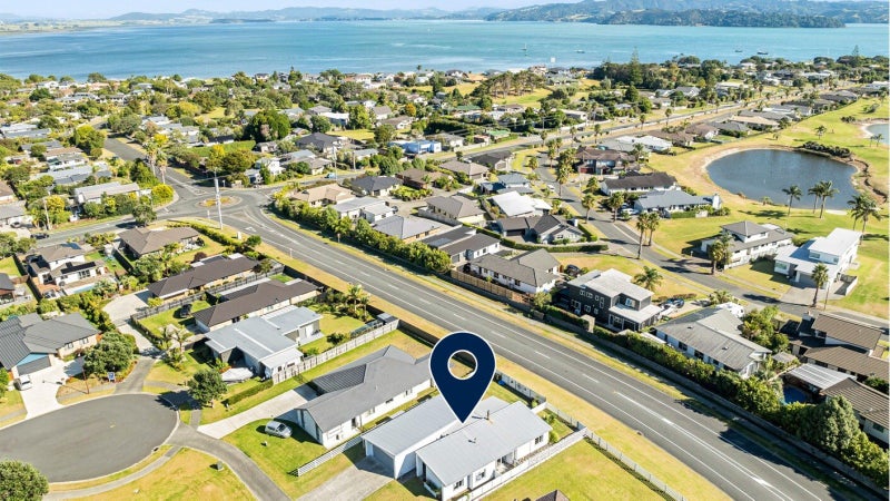 22 Sando Way, One Tree Point - Carousel 23