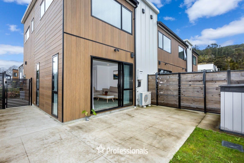 7 Reakes Crescent, Wallaceville, Upper Hutt - Carousel 15