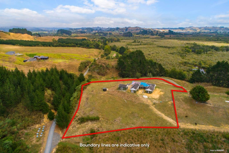 100 Mcintyre Road, Mercer - Carousel 1