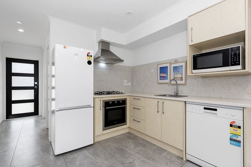 2/107 Knighton Road, Hillcrest, Hamilton - Carousel 2