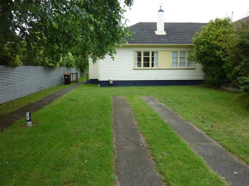 35 Ihle Street, Terrace End, Palmerston North - Carousel 1