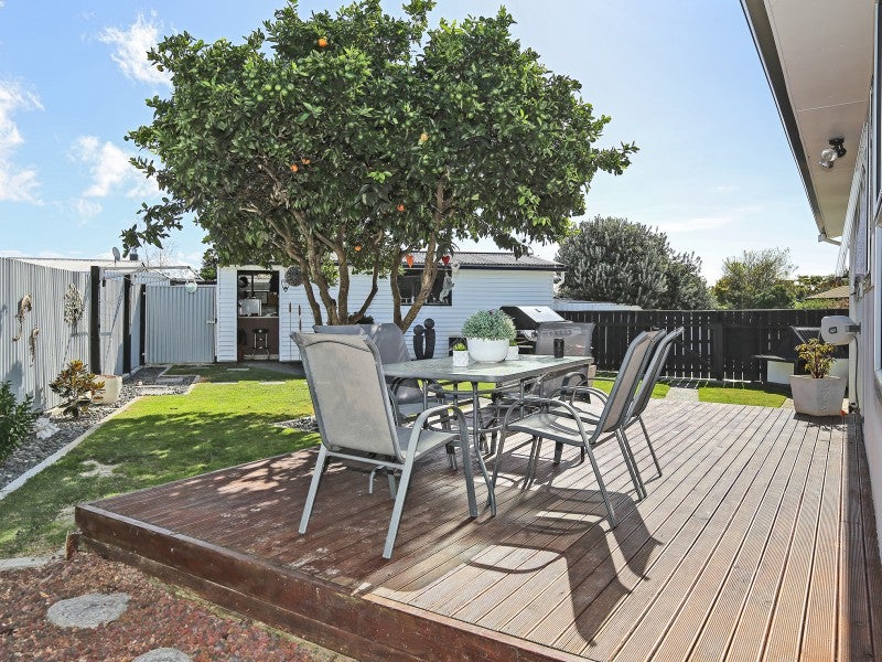 66 Freyberg Avenue, Tamatea, Napier - Carousel 2