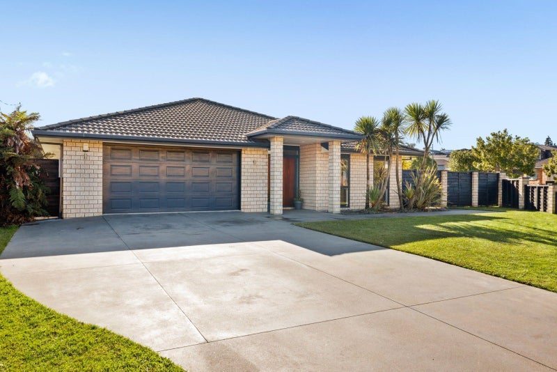 7 Heathfield Avenue, Huntington, Hamilton - Carousel 2