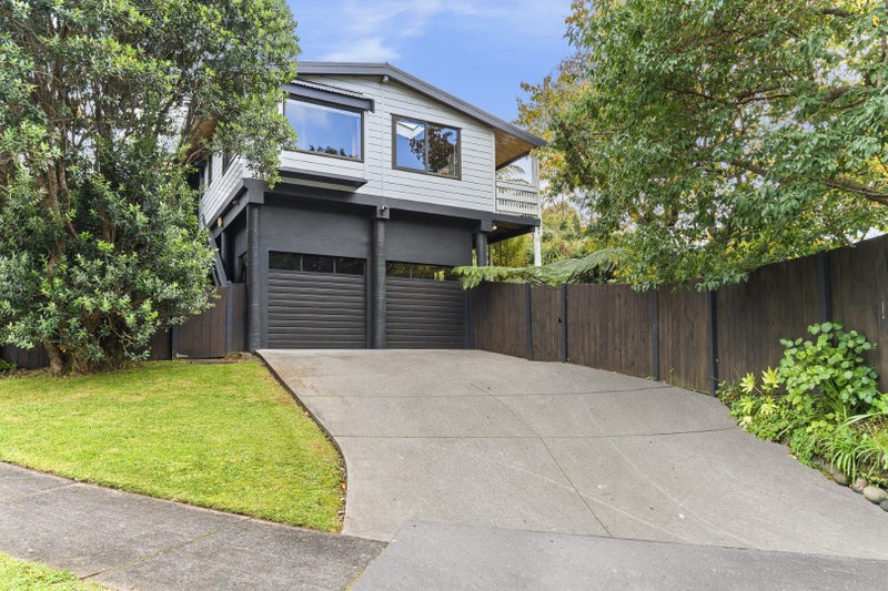 5 Elizabeth Place, Ferndale, New Plymouth - Carousel 1