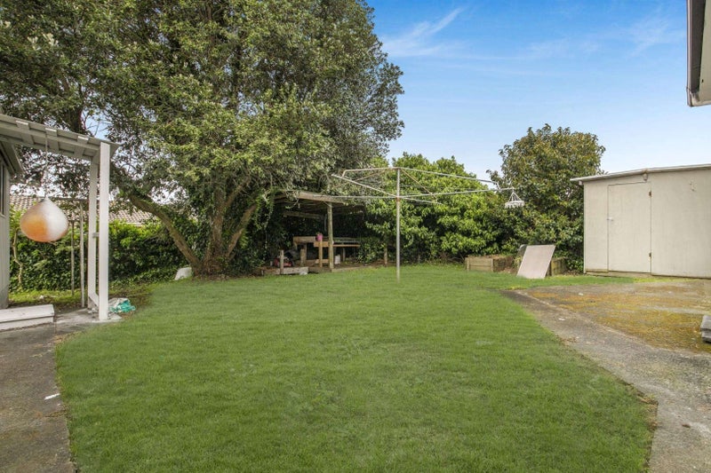 11 Gambare Place, Wattle Downs, Auckland - Carousel 13