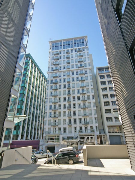 2E/163 The Terrace, Wellington Central, Wellington - Carousel 18