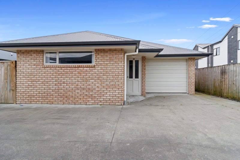 1D Pitt Street, Frankton, Hamilton - Carousel 1
