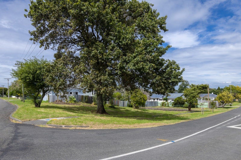 11 Devery Street, Mangapapa, Gisborne - Carousel 1