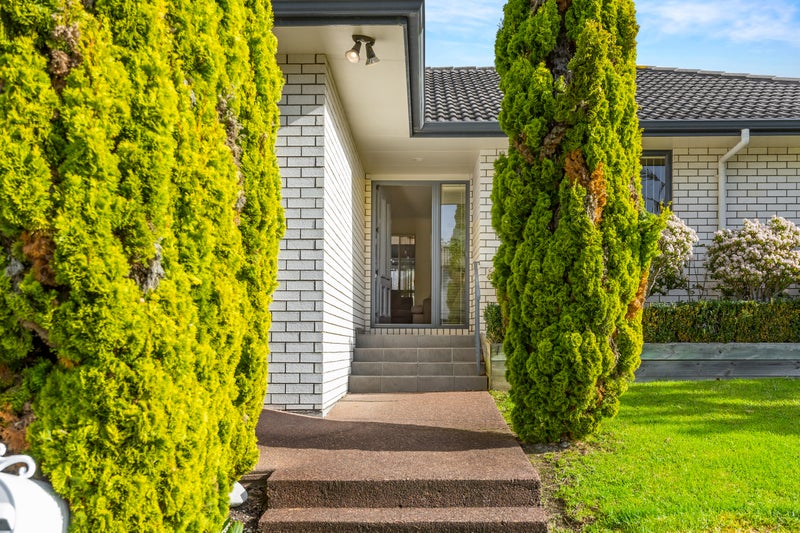 2 San Domingo Rise, Henderson, Auckland - Carousel 2